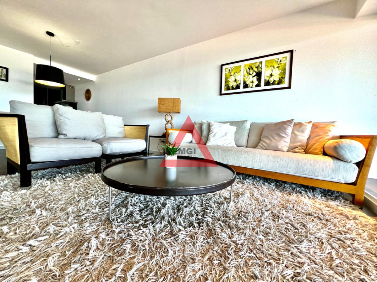 Apartamento ID.252 - Apartamento 3 dormitorios Frente al Mar ,  Península, Punta del Este