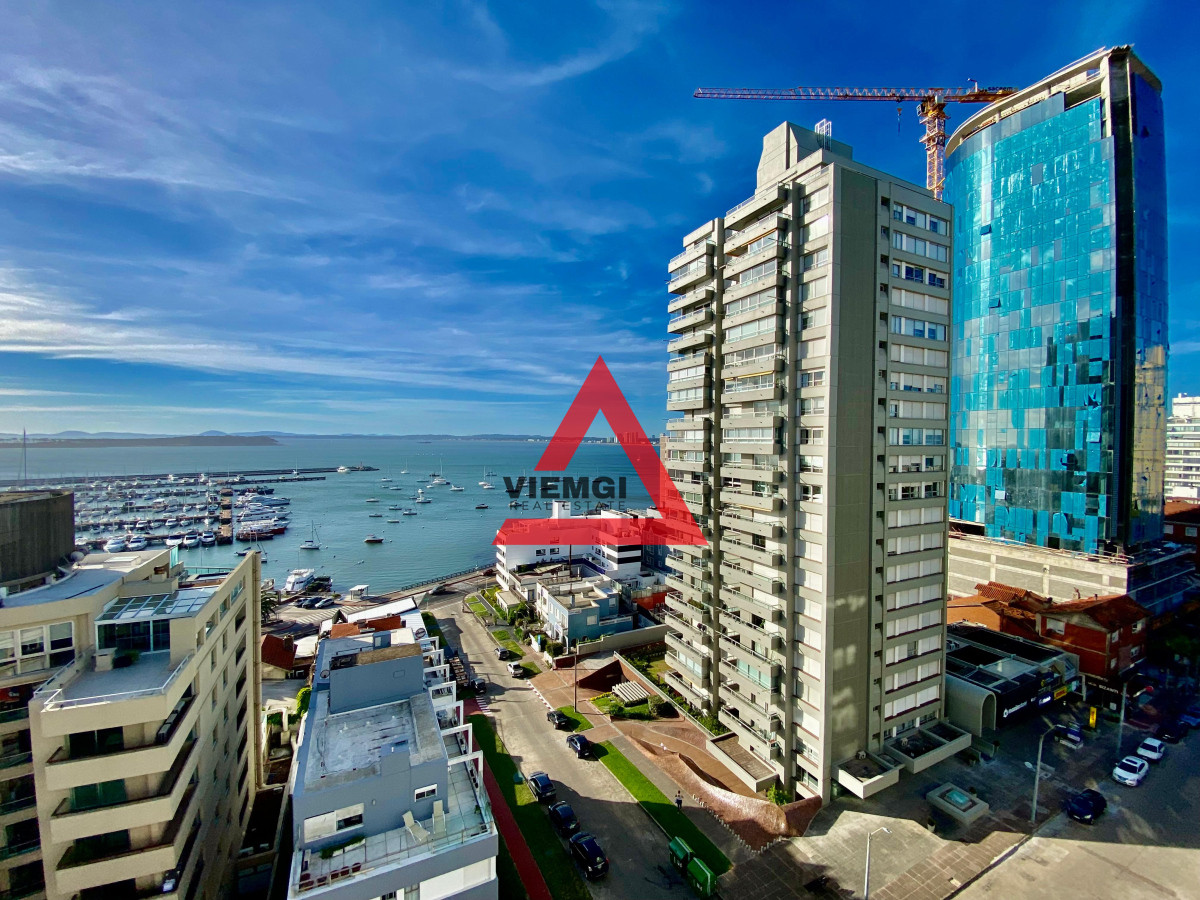 Apartamento ID.35 - Apartamento de 2 Dormitorios en Centro de Punta del Este