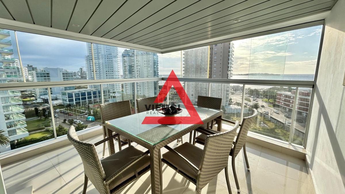 Apartamento ID.54 - Apartamento de 3 Dormitorios, Playa Mansa - Edificio Miami Boulevard I