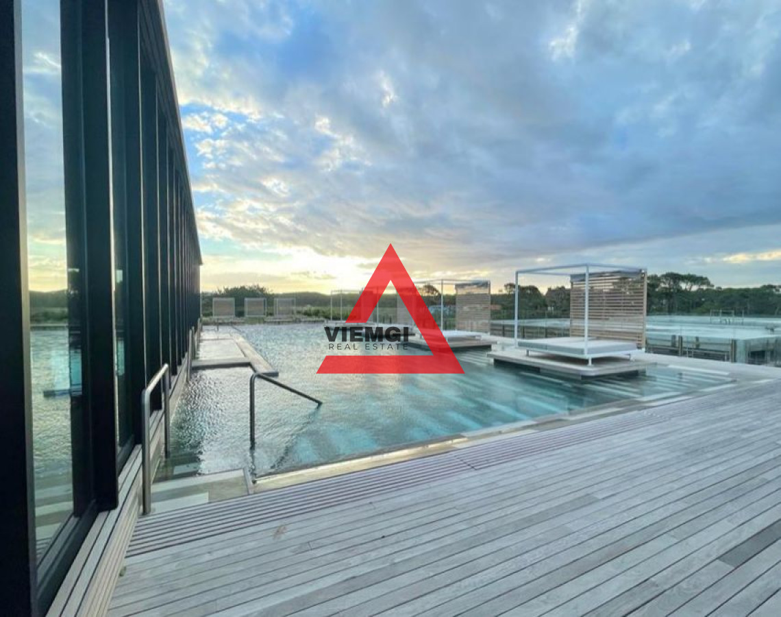 Apartamento ID.45 - Apartamento en Venta en Surfside Village Punta del Este – 1 Dormitorio, 2 Baños y Amenities Premium