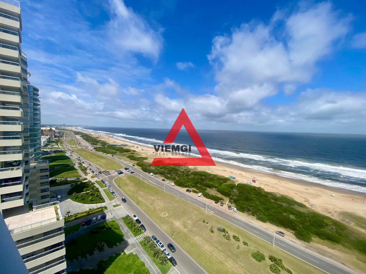 Apartamento ID.36 - APARTAMENTO 3 dormitorios y servicio 
