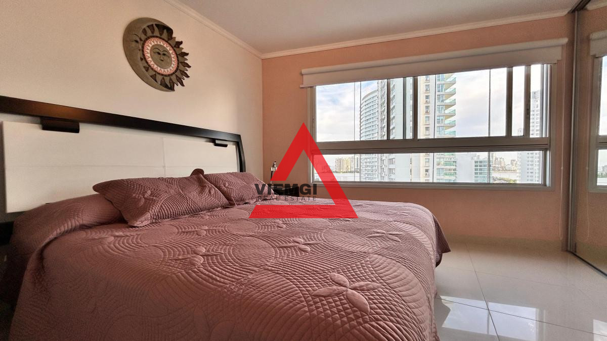 Apartamento ID.54 - Apartamento de 3 Dormitorios, Playa Mansa - Edificio Miami Boulevard I