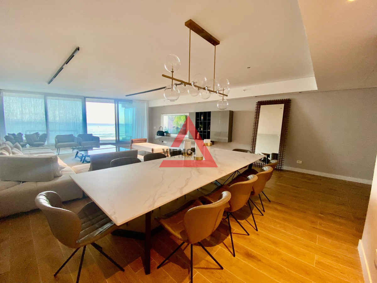 Apartamento ID.37 - Apartamento de Lujo en Venta en Trump Tower Playa Brava - Punta del Este – 3 Dormitorios, 4 Baños, Vista al Mar y Amenities