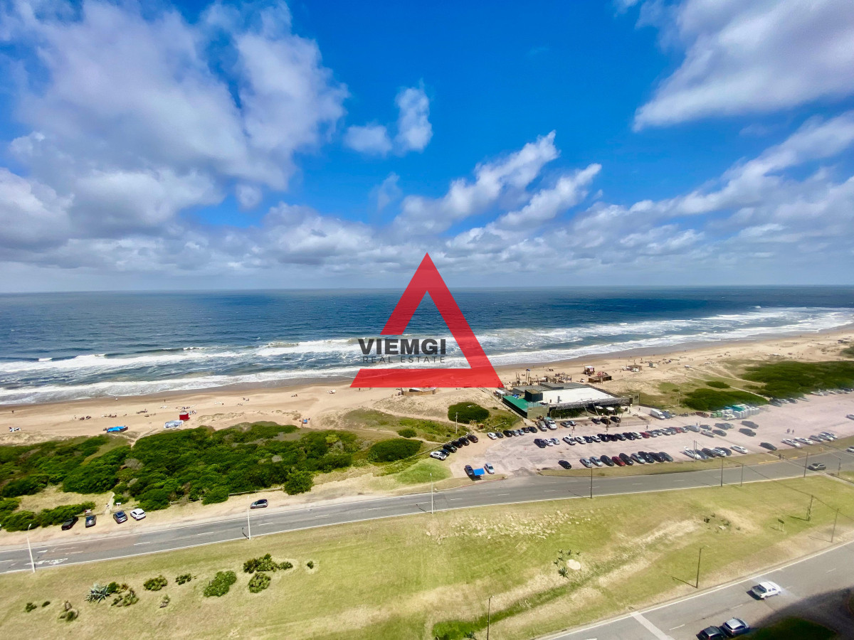 Apartamento ID.36 - APARTAMENTO 3 dormitorios y servicio 