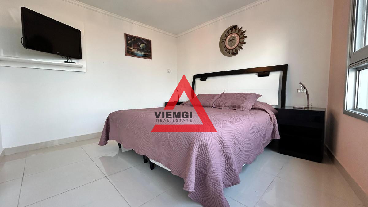 Apartamento ID.54 - Apartamento de 3 Dormitorios, Playa Mansa - Edificio Miami Boulevard I