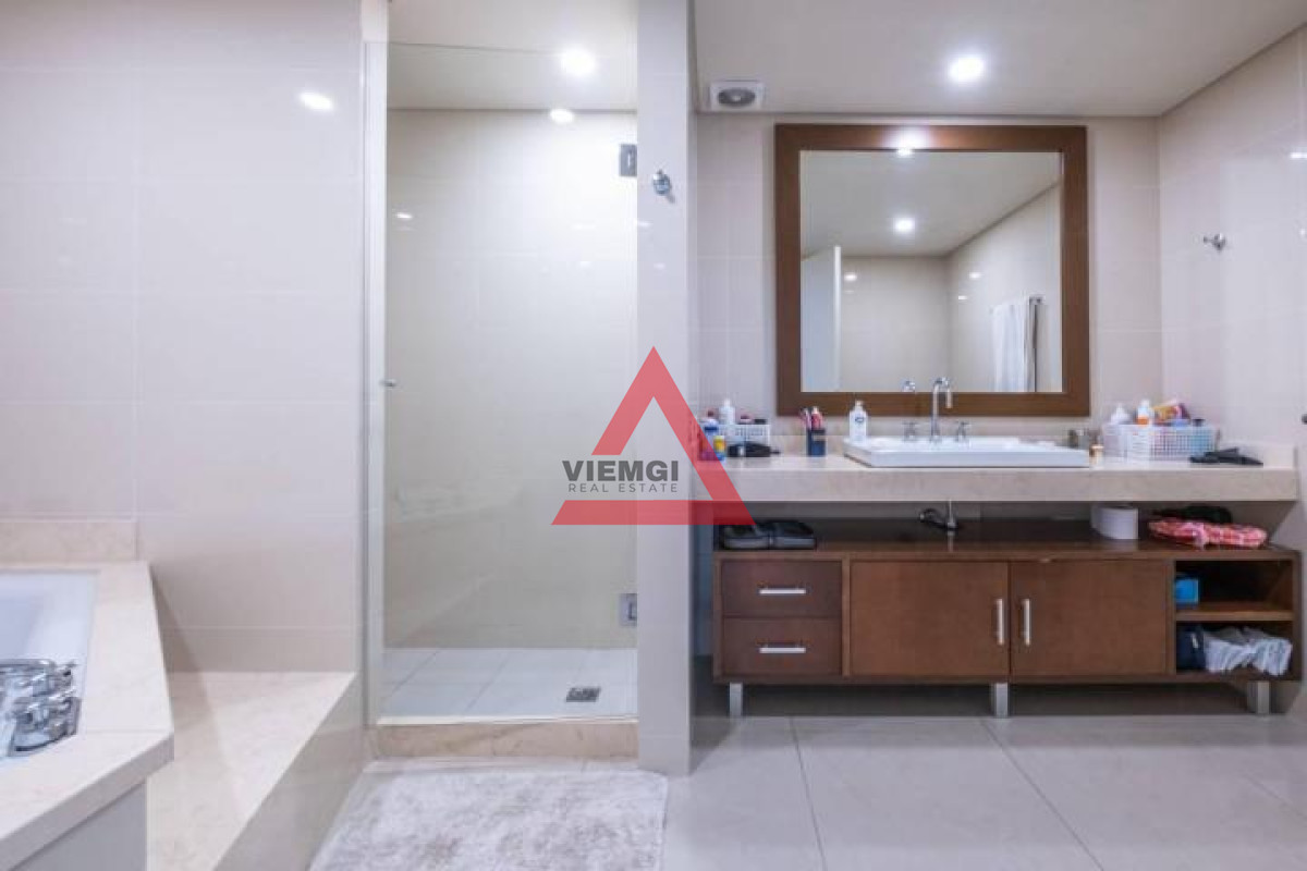 Apartamento ID.60 - Dúplex de lujo 4 dormitorios con vista al mar en Torre Aquarela, Playa Mansa – Punta del Este