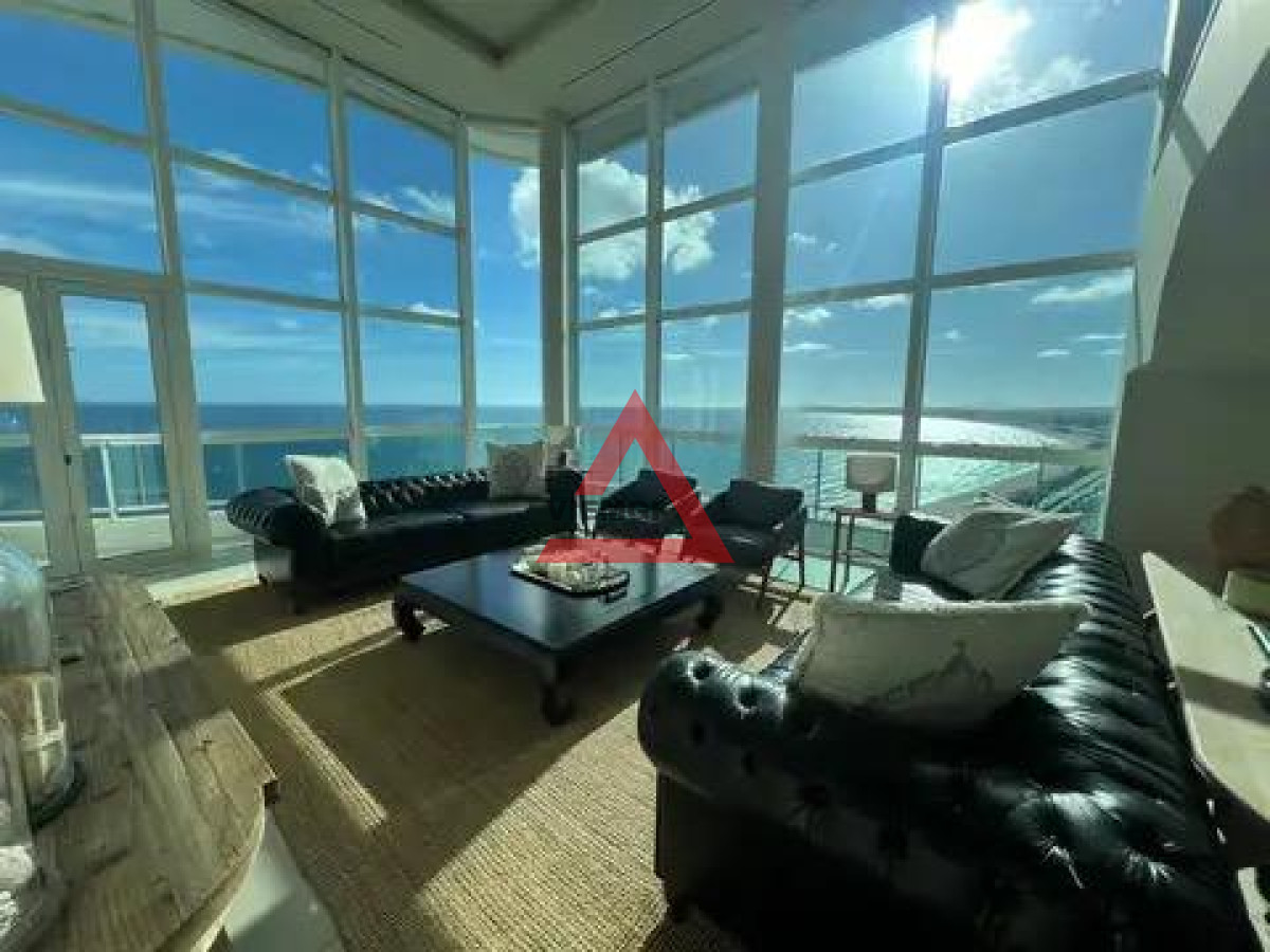 Apartamento ID.60 - Dúplex de lujo 4 dormitorios con vista al mar en Torre Aquarela, Playa Mansa – Punta del Este