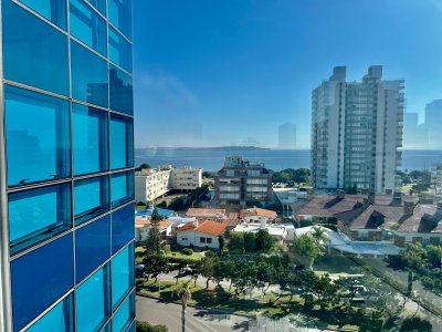 Apartamento en Art Boulevard Punta del Este  3 Dormitorios y 3 Baños 