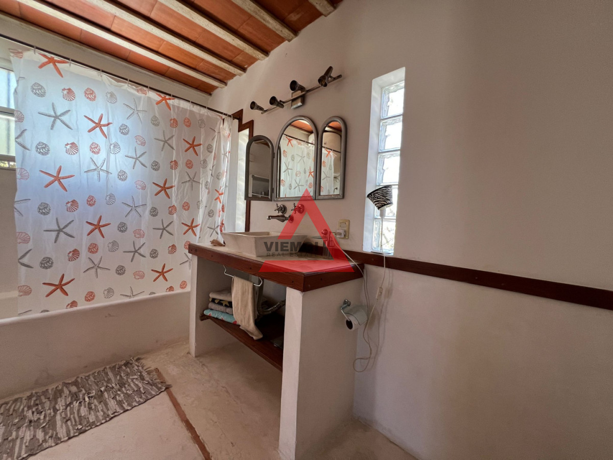 Casa ID.264 - Casa en venta en Balneario Buenos Aires con piscina, parrillero y 3 dormitorios, Manantiales