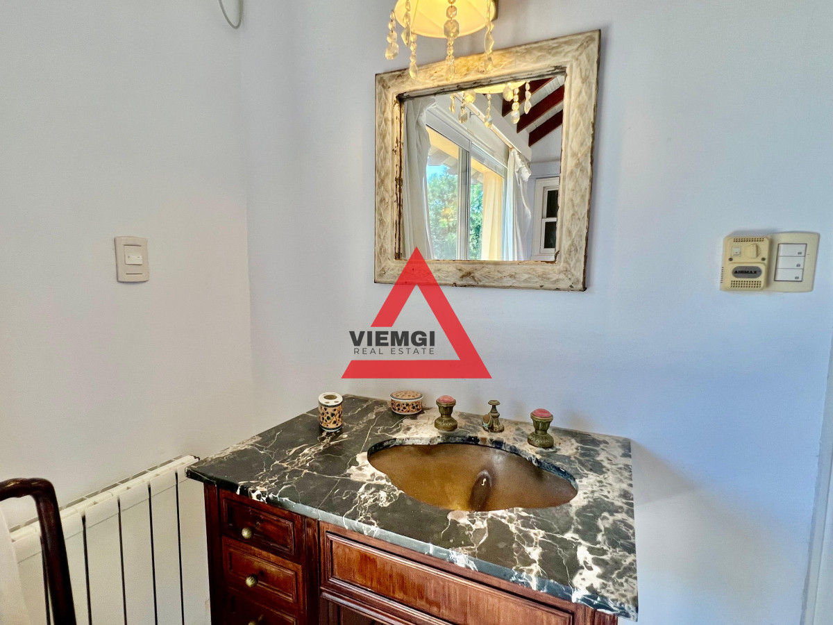 Casa ID.33 - Casa 4 Dormitorios en Barrio Privado Laguna Blanca – Punta del Este