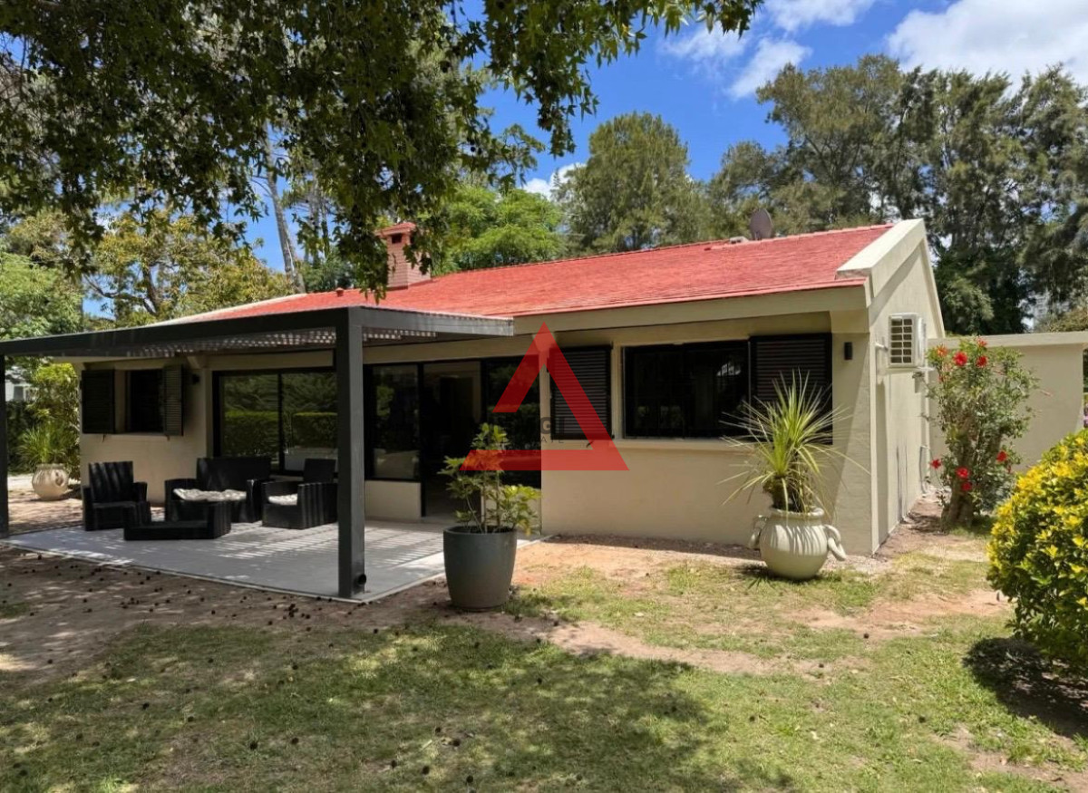 Casa ID.268 - Casa en venta 4 Dormitorios San Rafael