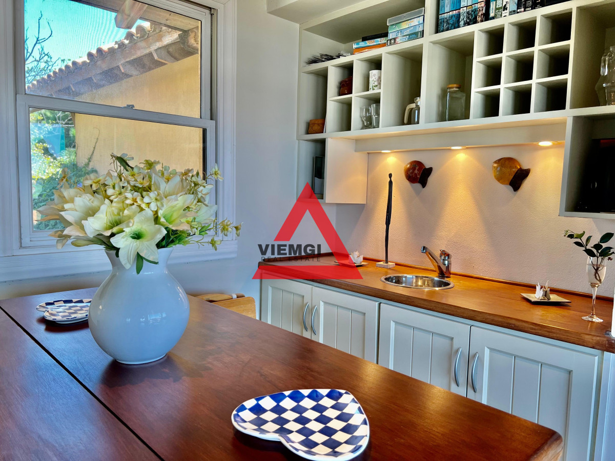 Casa ID.33 - Casa 4 Dormitorios en Barrio Privado Laguna Blanca – Punta del Este