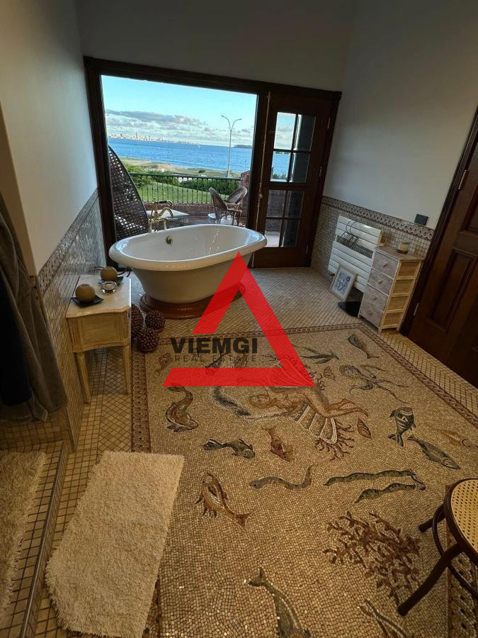 Casa ID.49 - Chalet frente al mar en Playa Mansa – 7 dormitorios, vista a Isla Gorriti