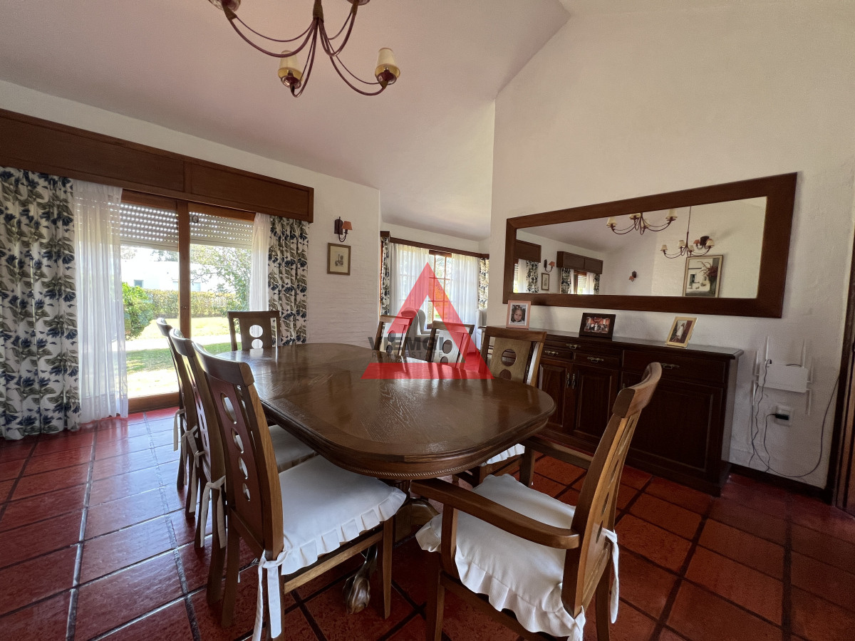 Casa ID.196 - Casa 3 dormitorios y 2 baños