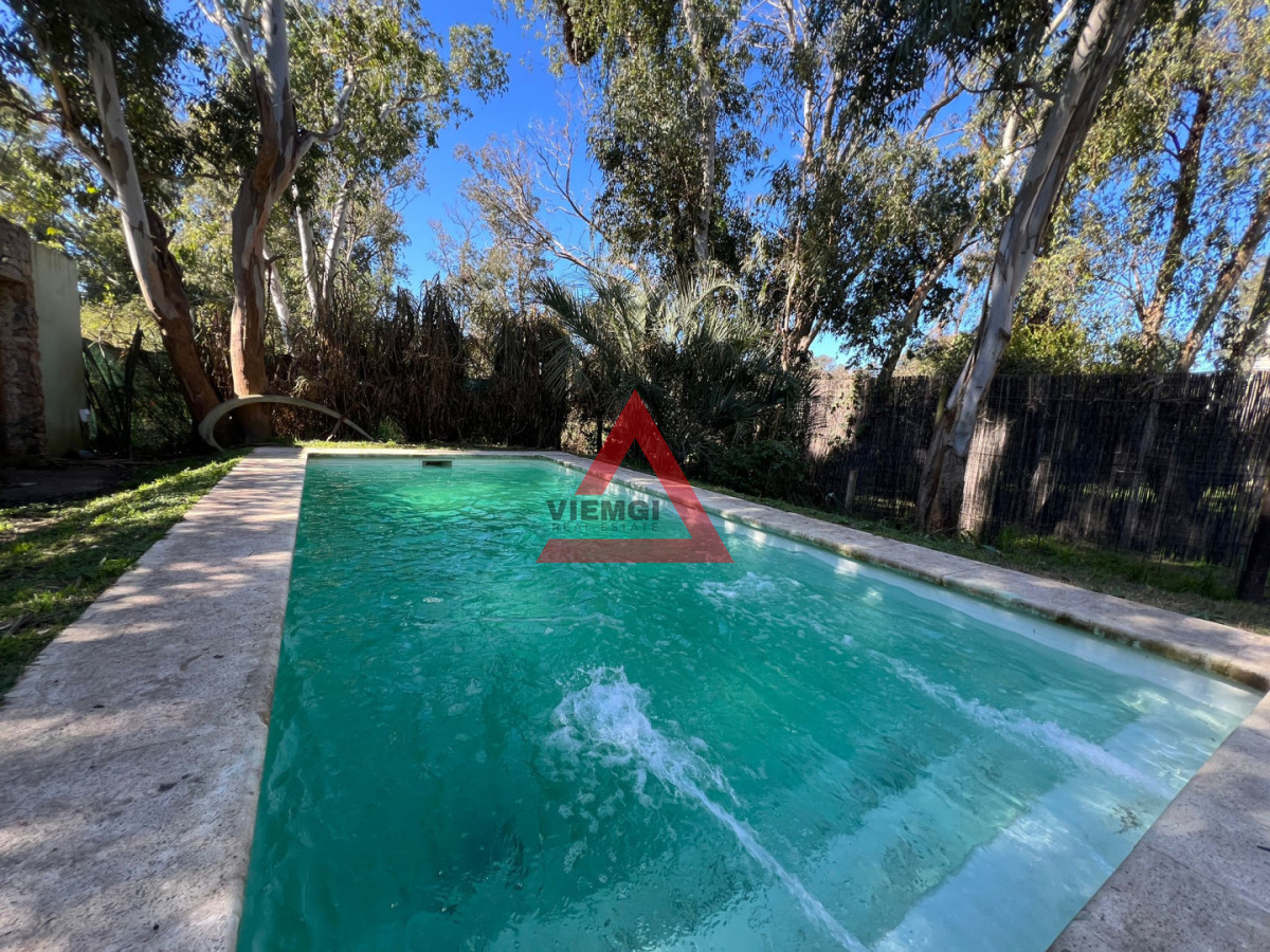 Casa ID.264 - Casa en venta en Balneario Buenos Aires con piscina, parrillero y 3 dormitorios, Manantiales