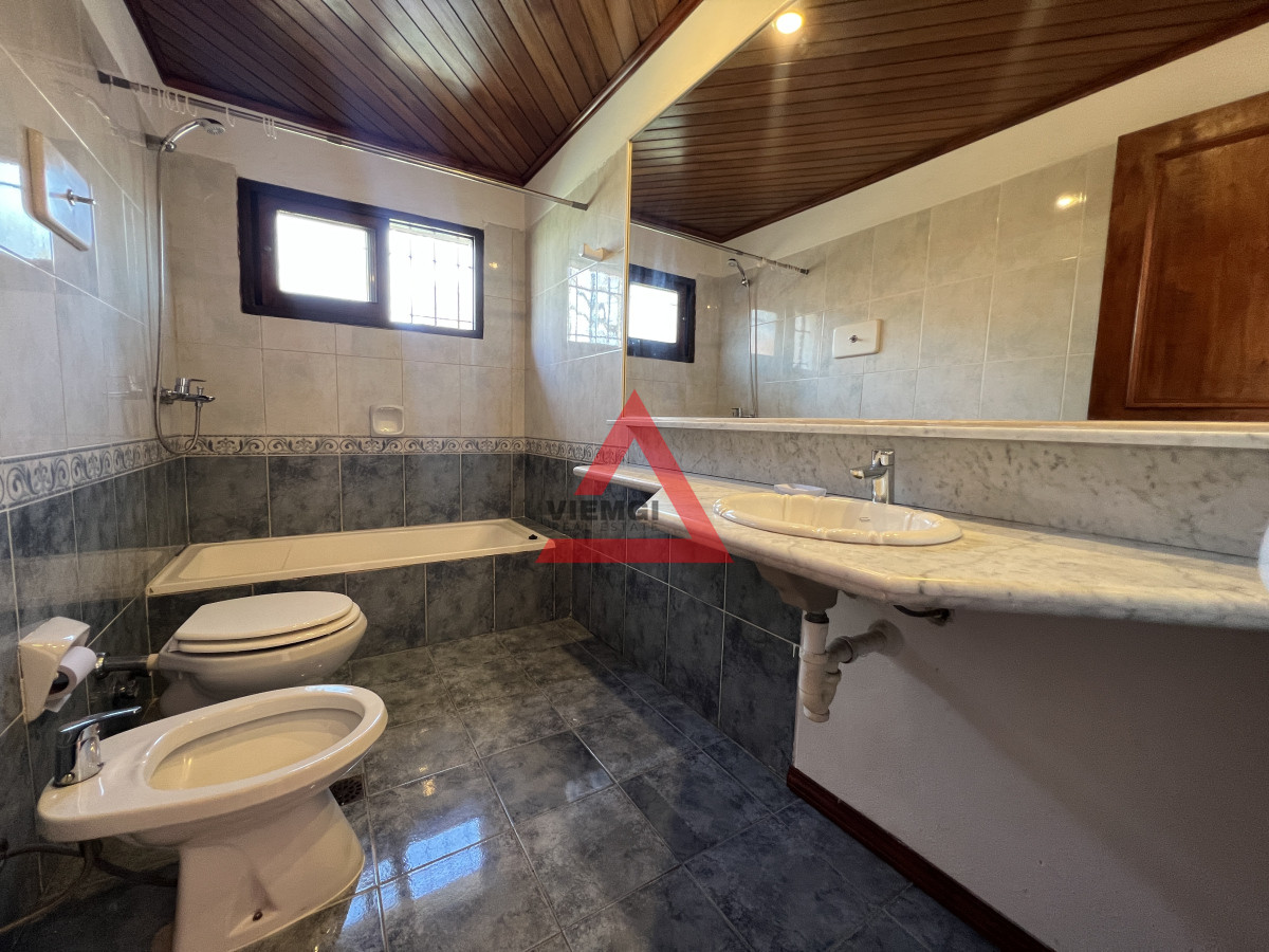 Casa ID.196 - Casa 3 dormitorios y 2 baños