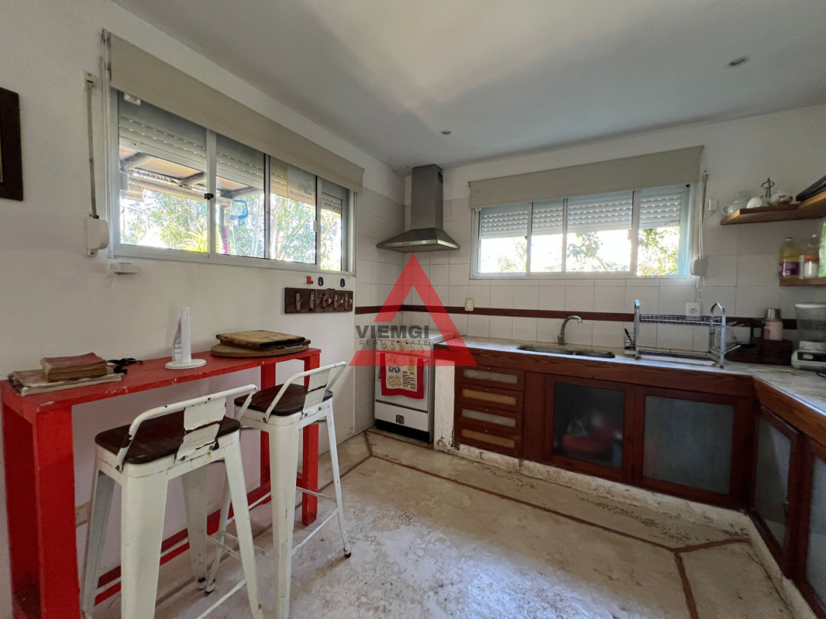 Casa ID.264 - Casa en venta en Balneario Buenos Aires con piscina, parrillero y 3 dormitorios, Manantiales