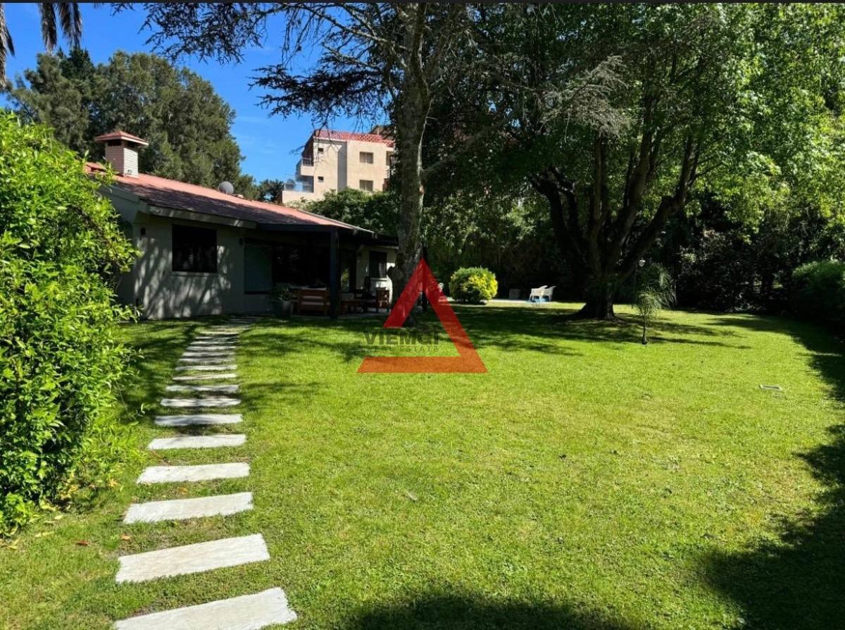 Casa ID.268 - Casa en venta 4 Dormitorios San Rafael