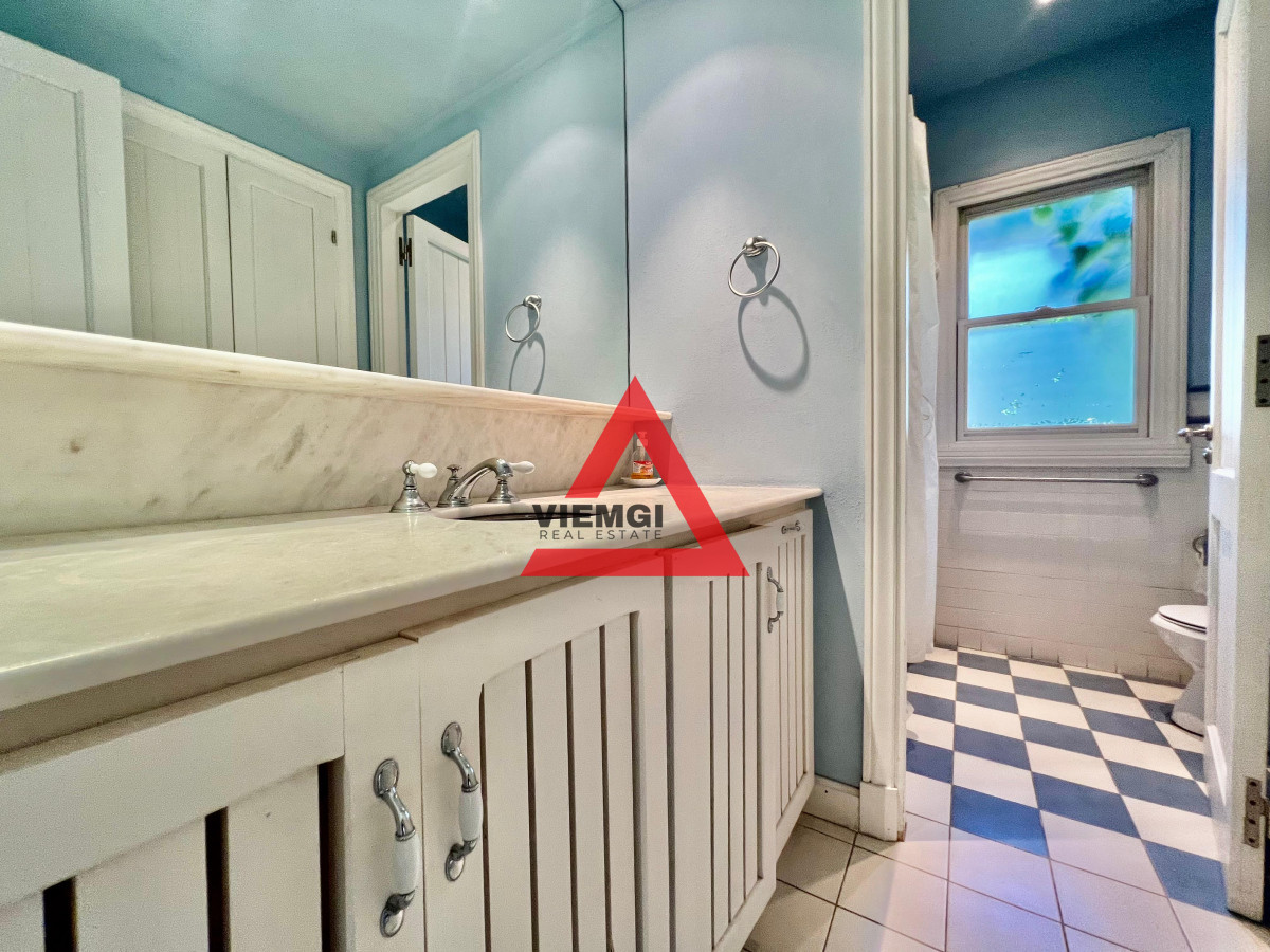 Casa ID.33 - Casa 4 Dormitorios en Barrio Privado Laguna Blanca – Punta del Este