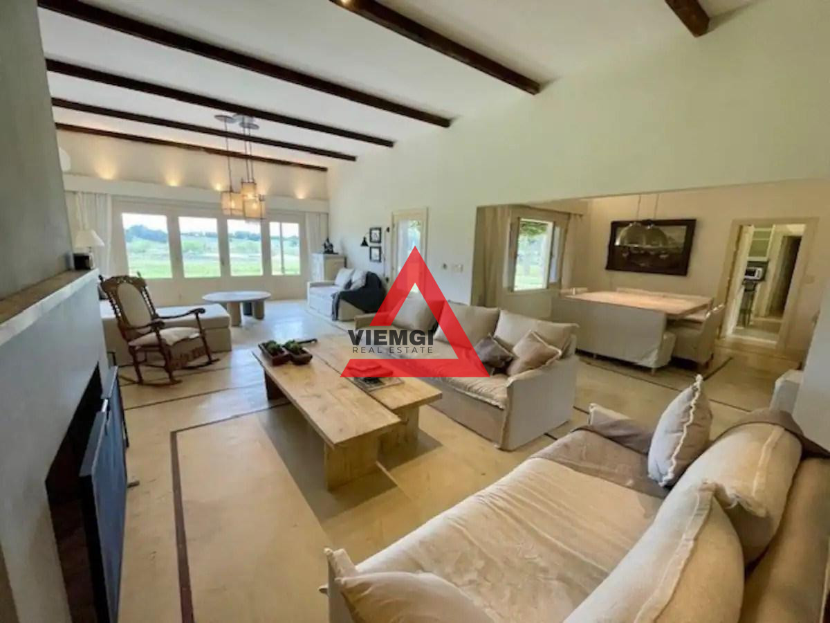 Chacra ID.47 - Chacra de Lujo en La Barra – 5 Dormitorios, Piscina y Sauna - Cerro Eguzquiza