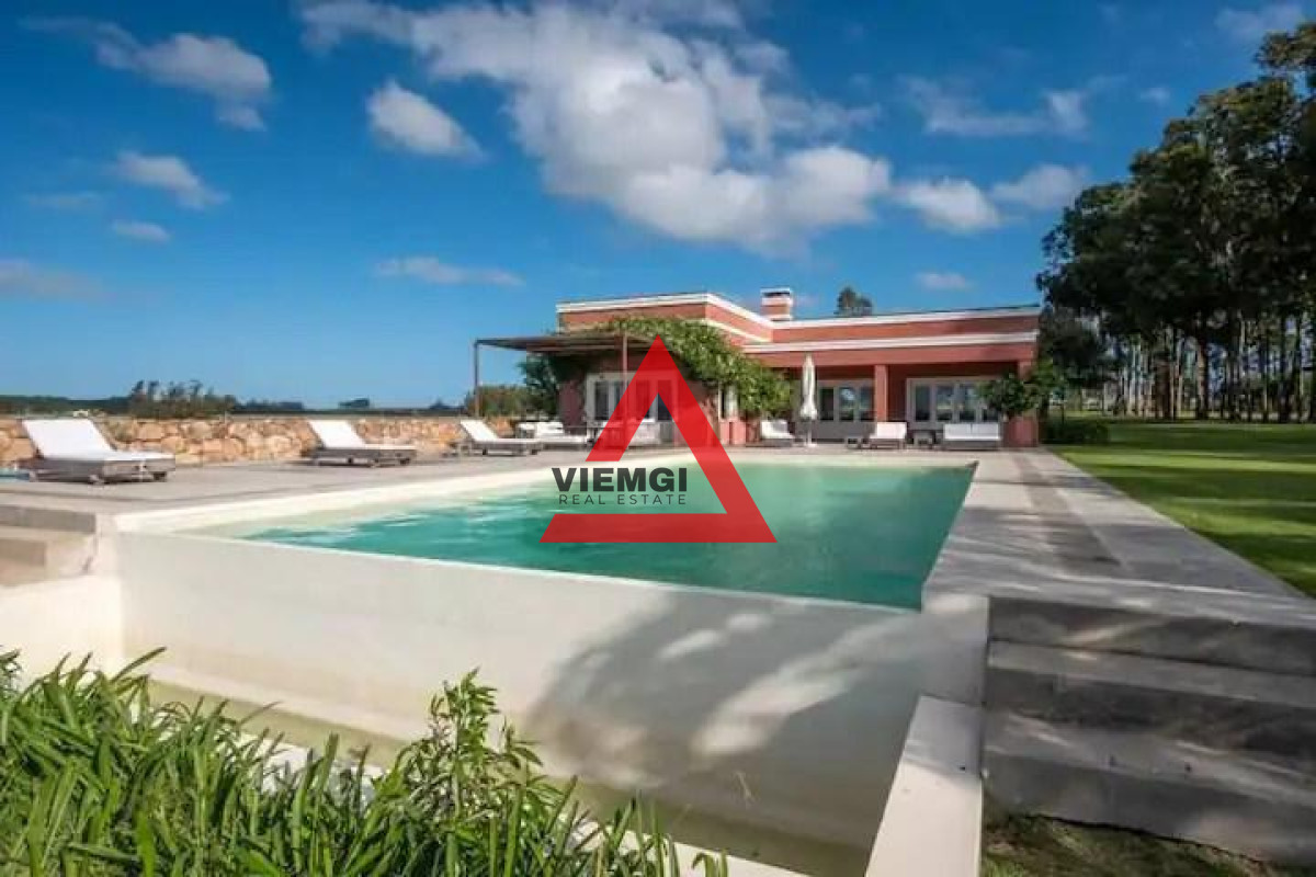 Chacra ID.47 - Chacra de Lujo en La Barra – 5 Dormitorios, Piscina y Sauna - Cerro Eguzquiza