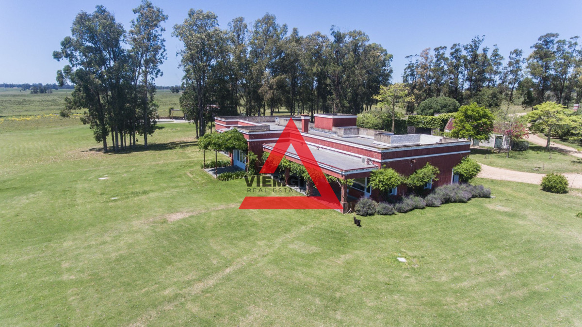 Chacra ID.47 - Chacra de Lujo en La Barra – 5 Dormitorios, Piscina y Sauna - Cerro Eguzquiza