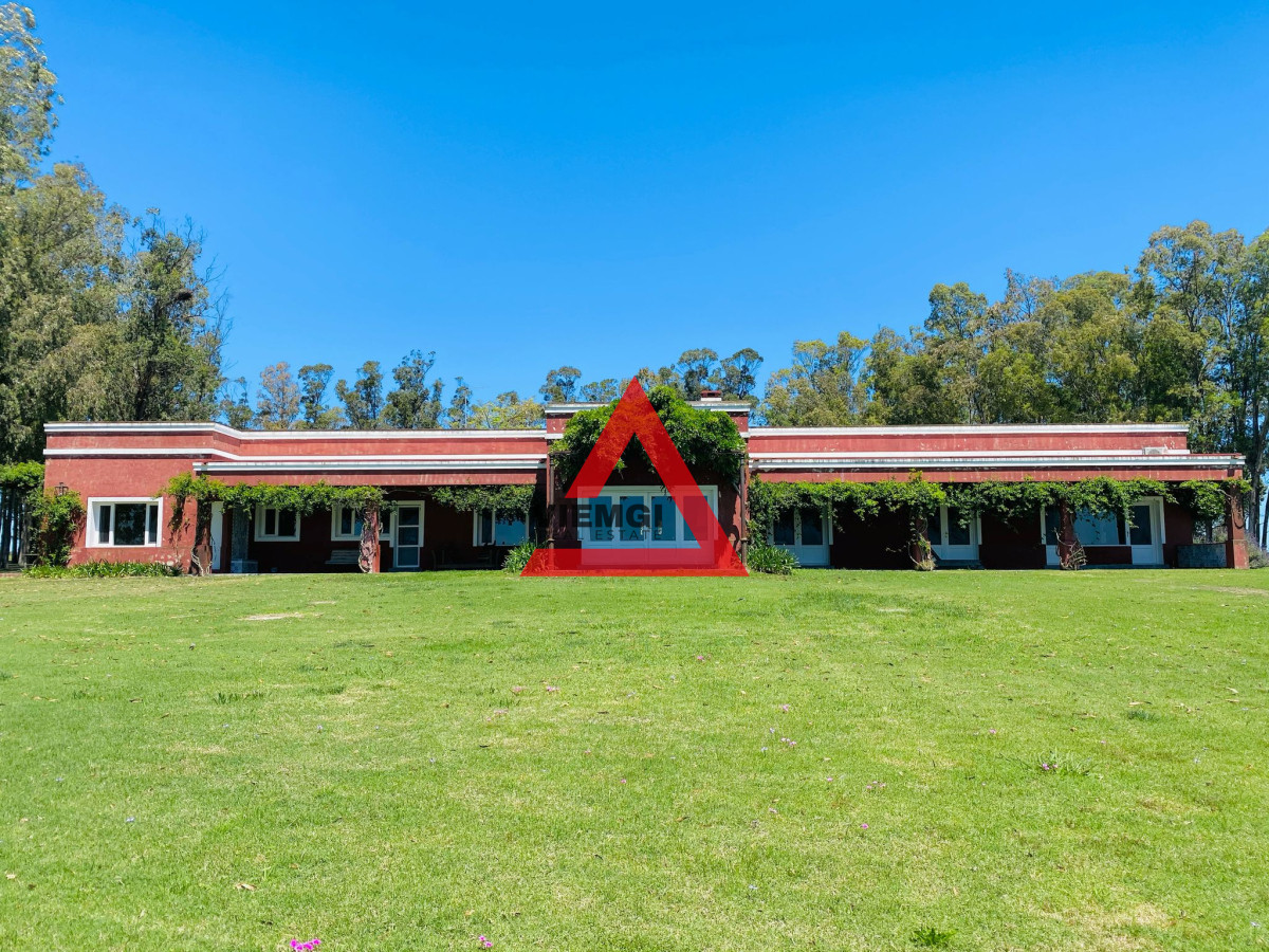 Chacra ID.47 - Chacra de Lujo en La Barra – 5 Dormitorios, Piscina y Sauna - Cerro Eguzquiza
