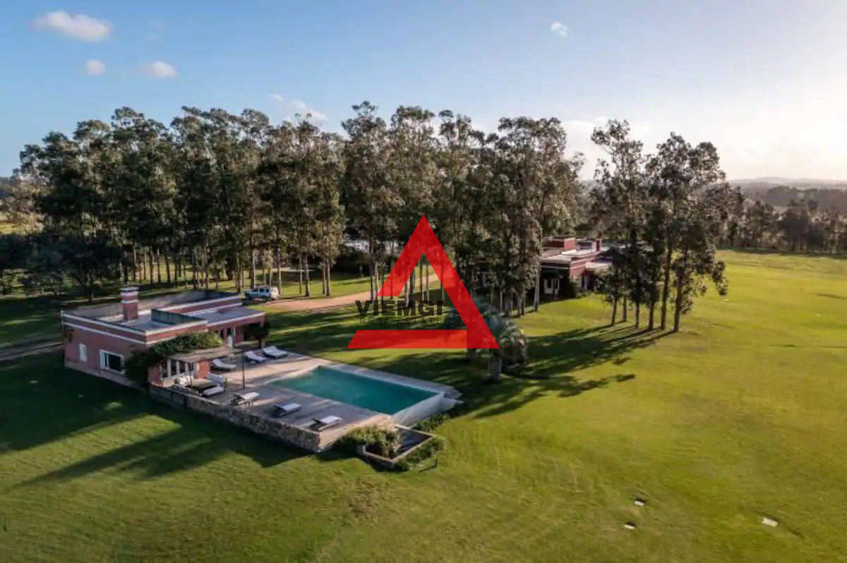 Chacra ID.47 - Chacra de Lujo en La Barra – 5 Dormitorios, Piscina y Sauna - Cerro Eguzquiza