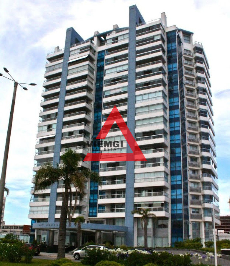 Apartamento ID.44 - Apartamento en Art Boulevard Punta del Este – 3 Dormitorios y 3 Baños 