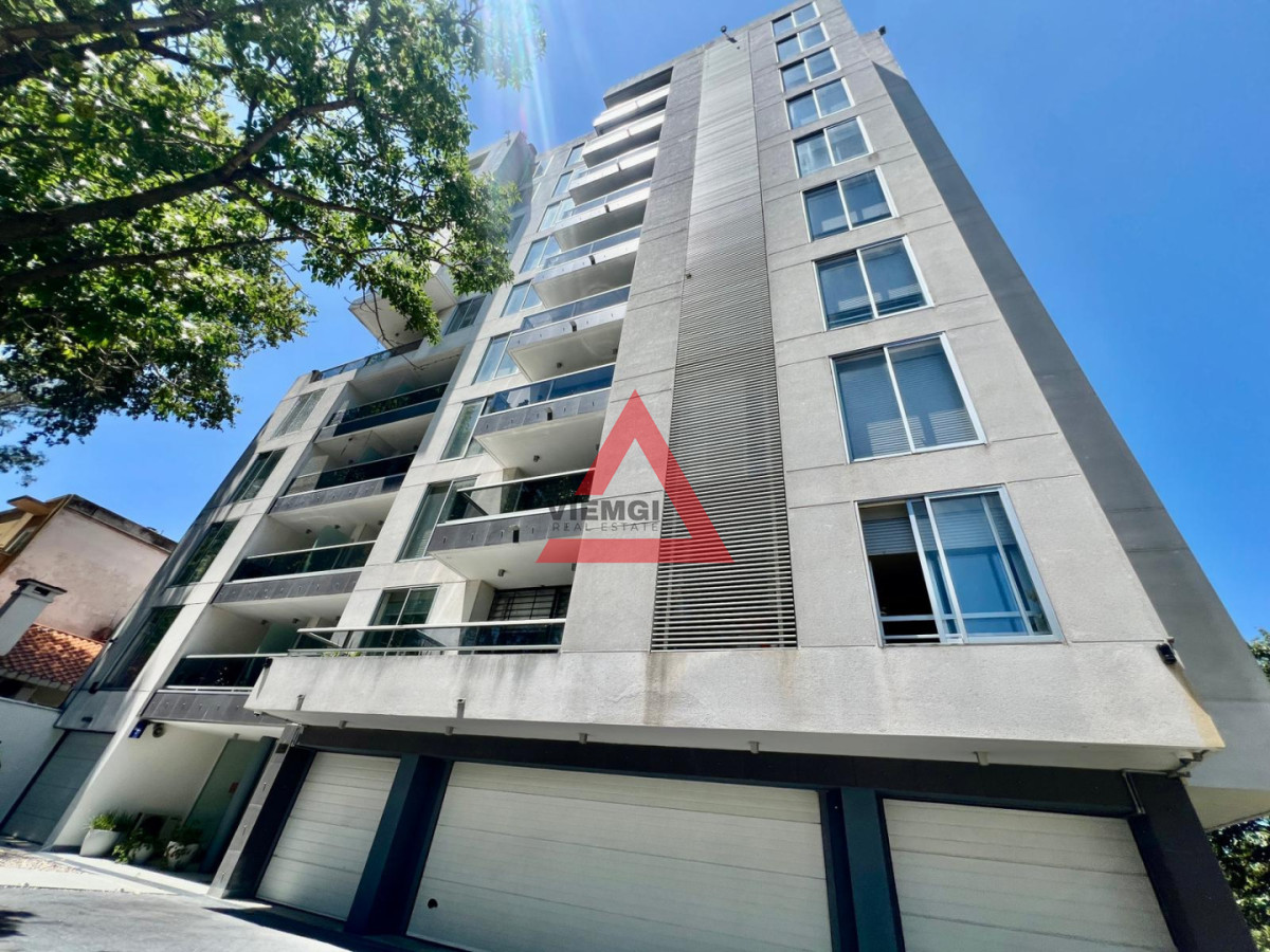 Apartamento ID.245 - Departamento 2 dormitorios con terraza en Pocitos Nuevo, Montevideo