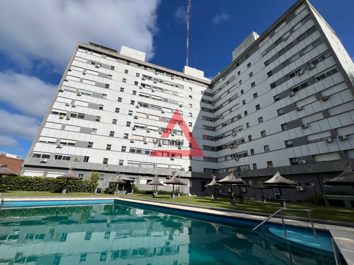 Apartamento ID.267 - Apartamento en Venta Piso Alto de 2 dormitorios en Roosevelt 