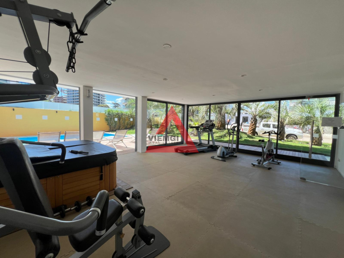 Apartamento ID.269 - Alquiler Apartamento 2 Dorm. Frente al Mar Playa Brava