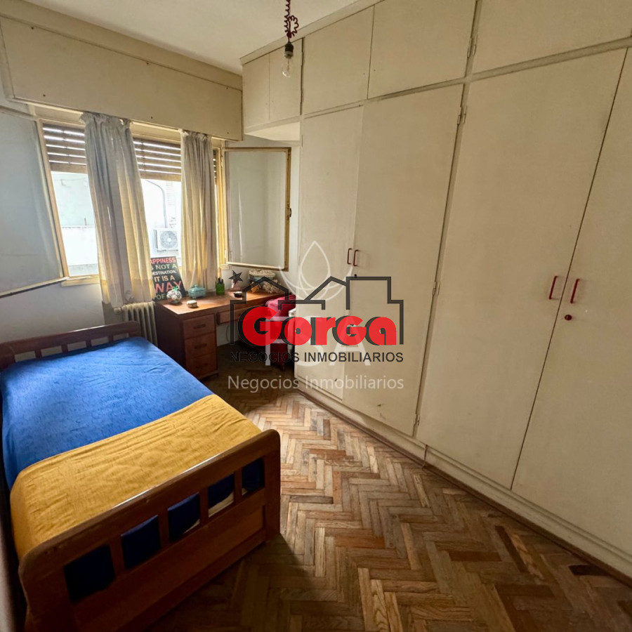 Apartamento ID.497 - Venta Apartamento 3 Plantas 6 Dormitorios 4 Baños 350 mts Barrio Sur Montevideo E