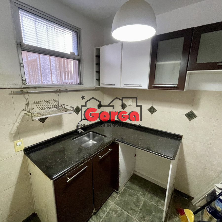 Apartamento ID.501 - Venta Apartamento 2 Dormitorios Con Renta Cordón Sur Montevideo St