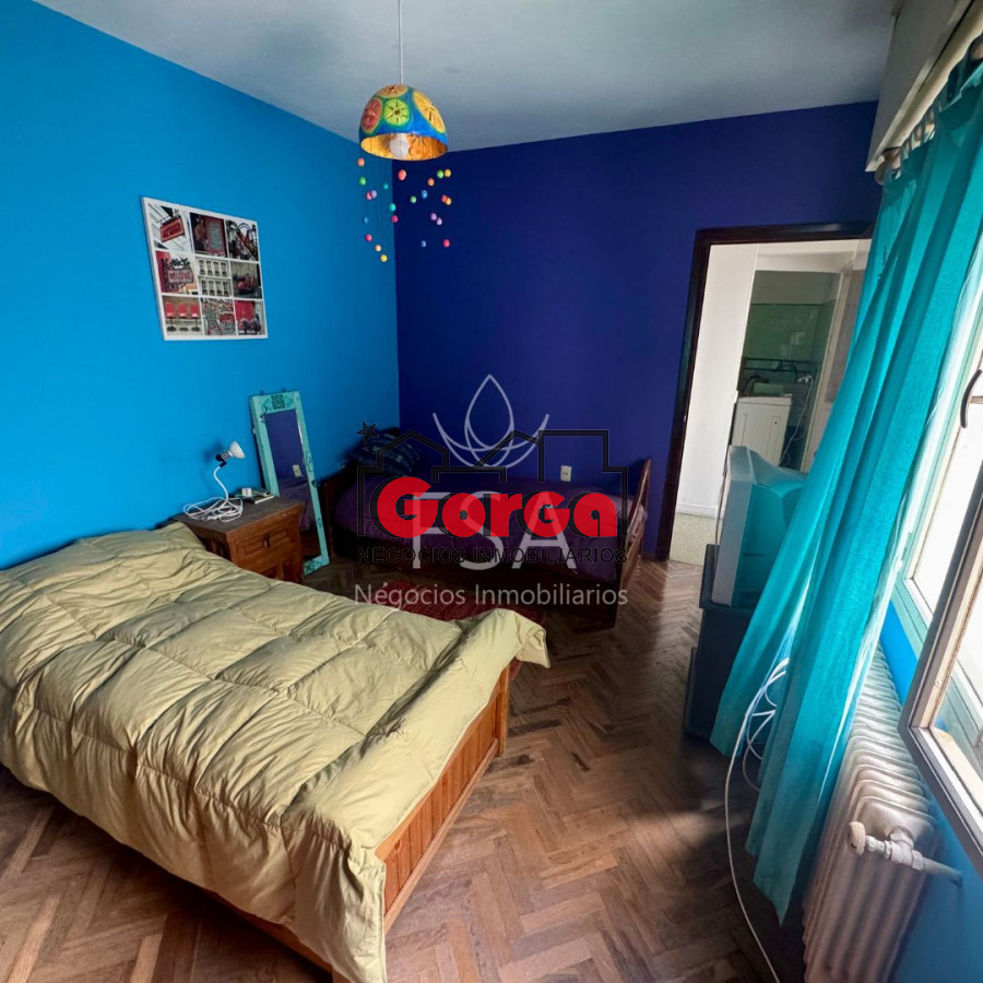 Apartamento ID.497 - Venta Apartamento 3 Plantas 6 Dormitorios 4 Baños 350 mts Barrio Sur Montevideo E