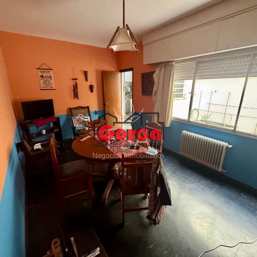 Apartamento ID.497 - Venta Apartamento 3 Plantas 6 Dormitorios 4 Baños 350 mts Barrio Sur Montevideo E