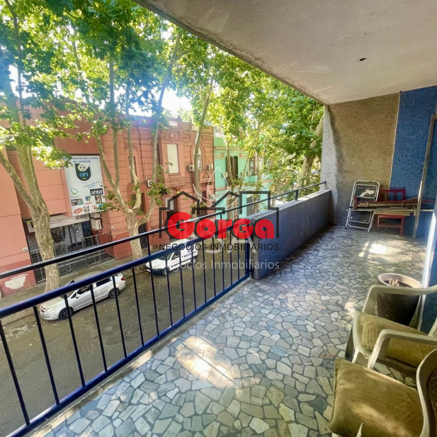 Apartamento ID.497 - Venta Apartamento 3 Plantas 6 Dormitorios 4 Baños 350 mts Barrio Sur Montevideo E
