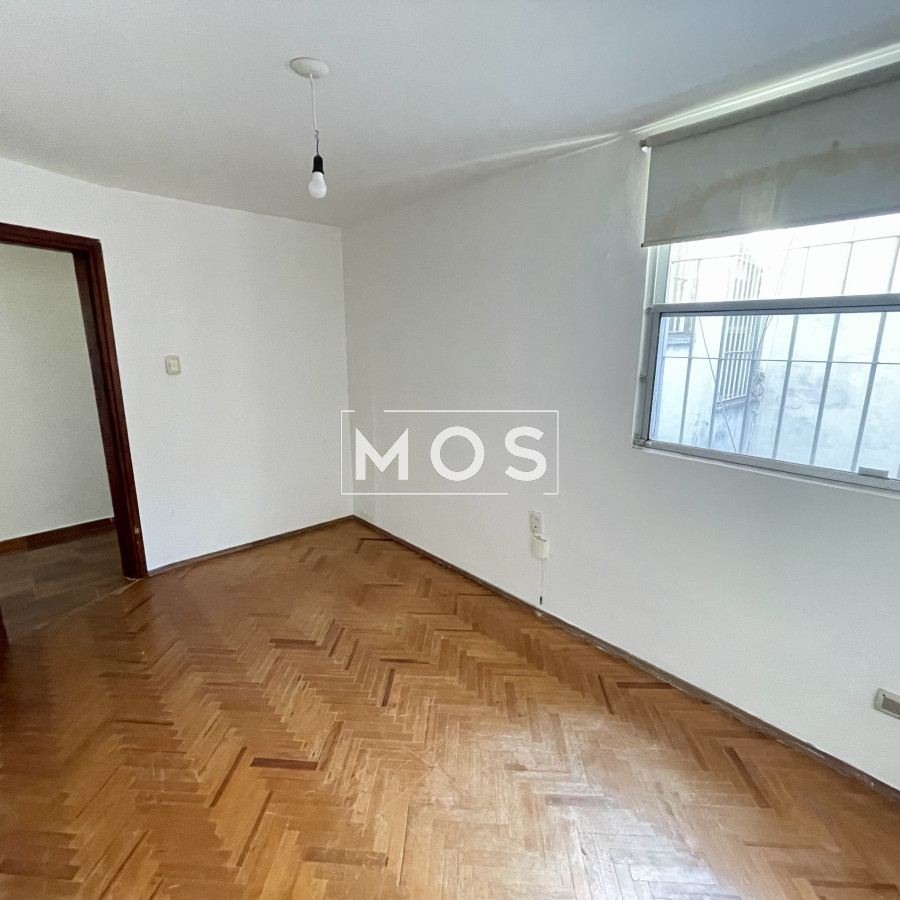 Apartamento ID.2770 - Venta Apartamento 2 Dormitorios Con Renta Cordón Sur Montevideo St
