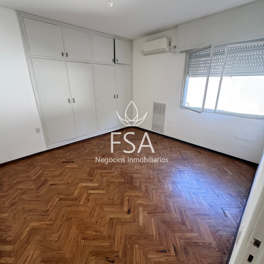 Apartamento ID.409 - Alquiler Apartamento 4 Dormitorios Malvin Sur Montevideo E
