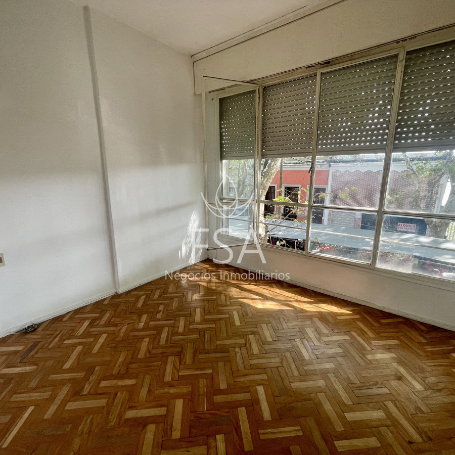 Apartamento ID.207 - Venta Apartamento 2 Dormitorios Al Frente Tres Cruces Montevideo St