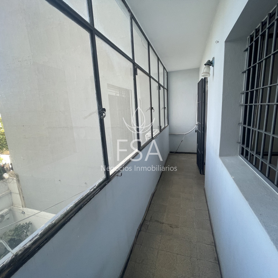 Apartamento ID.90 - Venta Apartamento 4 Dormitorios 2 Baños Garage Punta Carretas Montevideo St