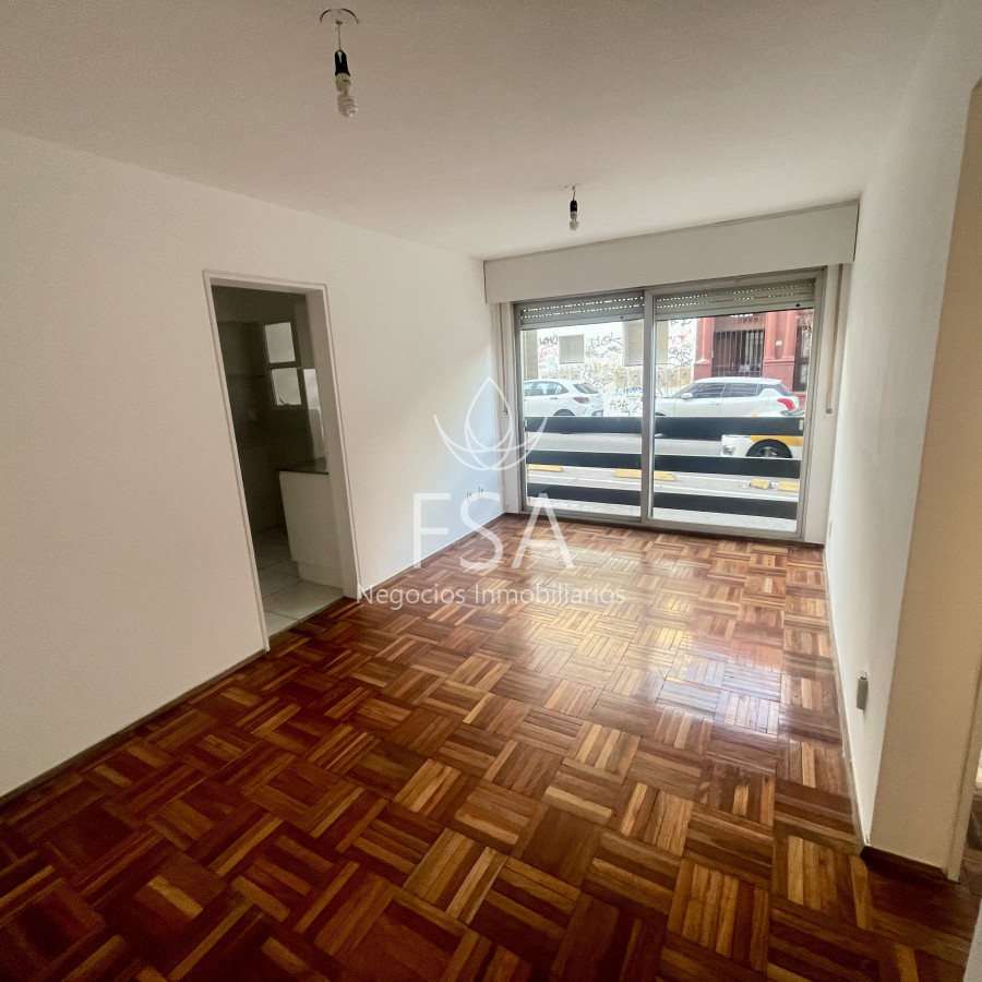 Apartamento ID.303 - Alquiler Apartamento 1 Dormitorio Cordon Sur Montevideo St