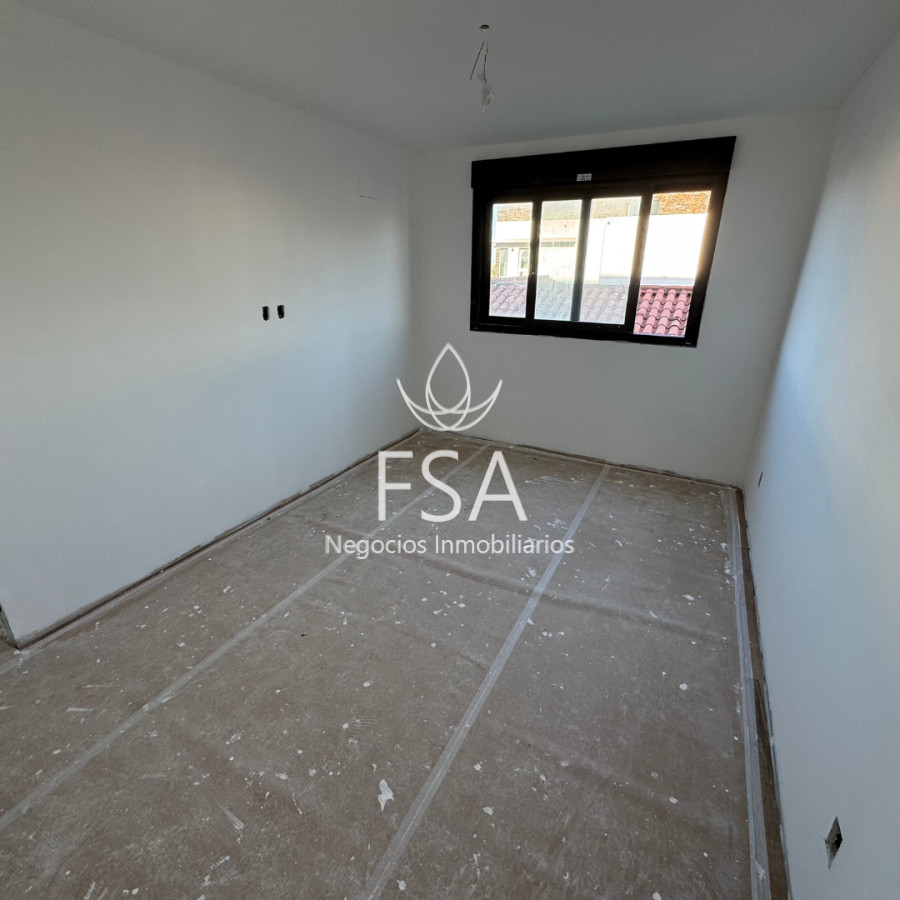Apartamento ID.231 - Venta Apartamento 2 Dormitorios Parrillero Garage Parque Carrasco Canelones F