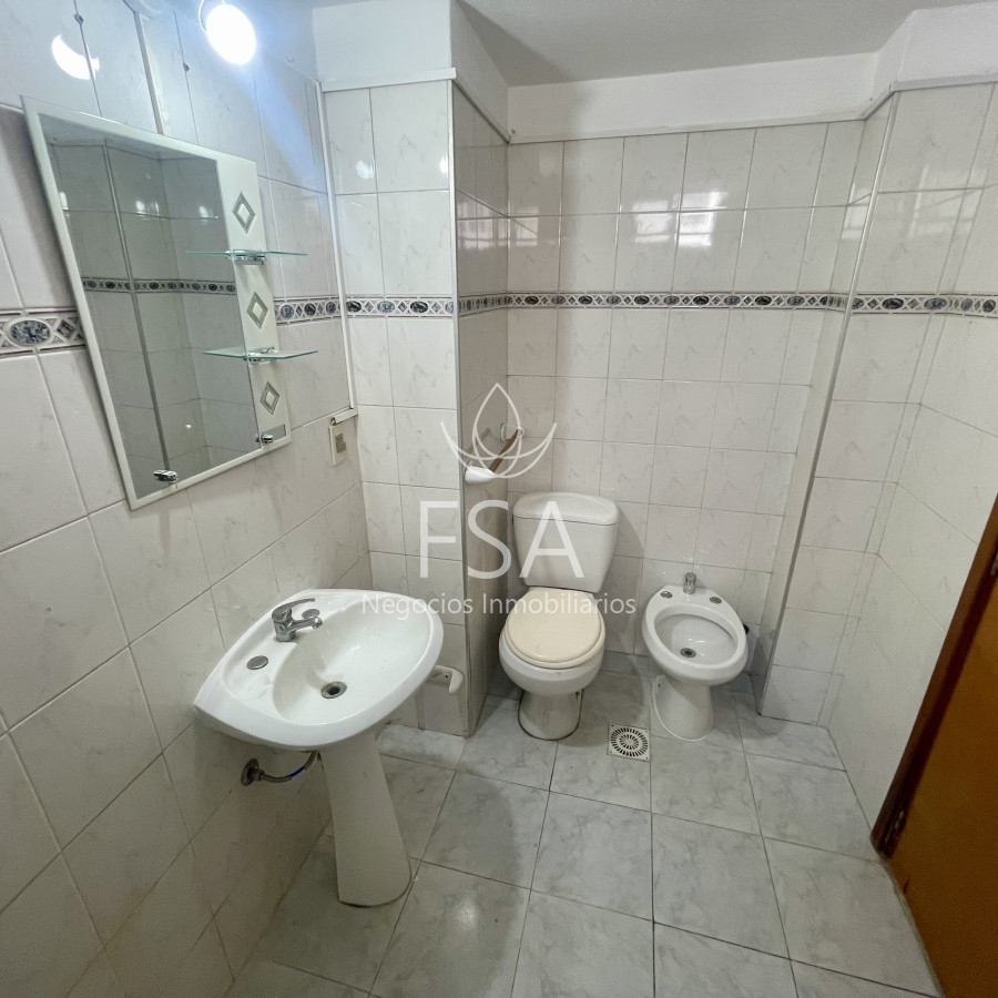 Apartamento ID.261 - Alquiler Apartamento Monoambiente Balcón Pocitos Montevideo St