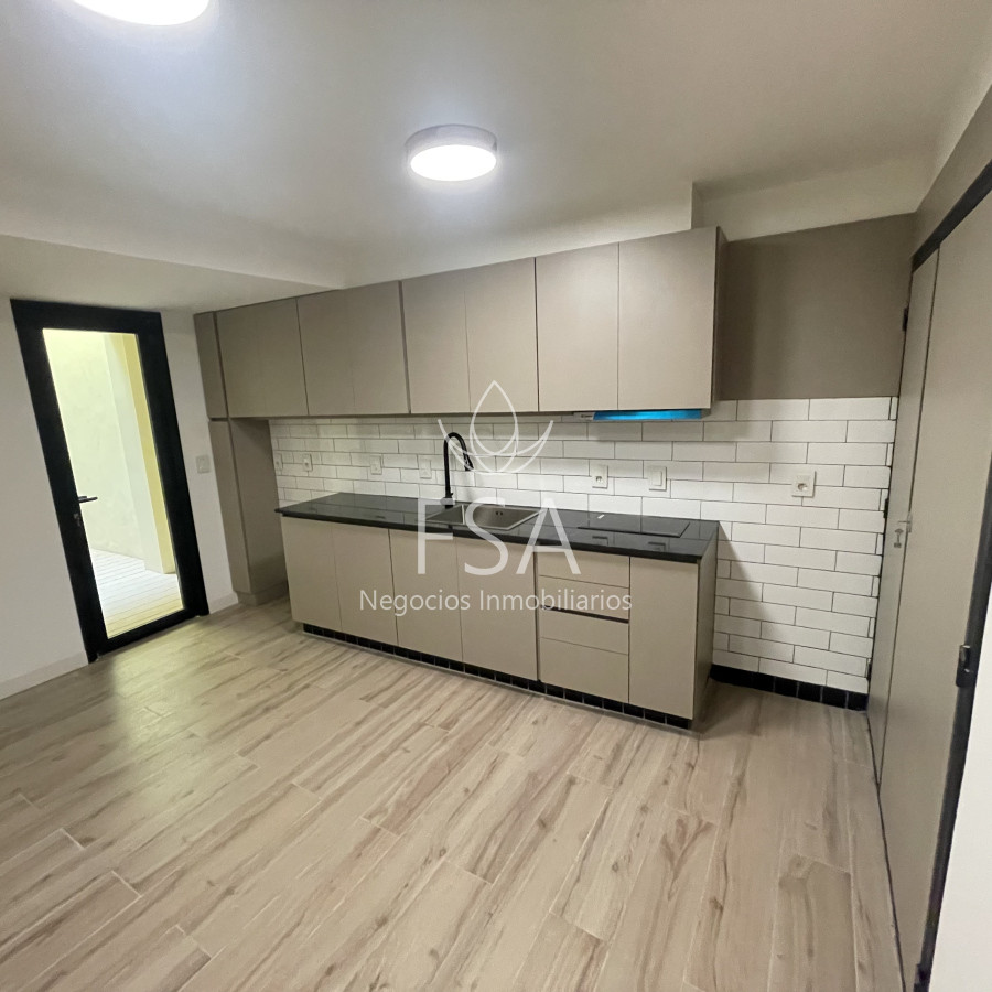 Apartamento ID.182 - Alquiler Apartamento Monoambiente Remodelado Ciudad Vieja Montevideo St