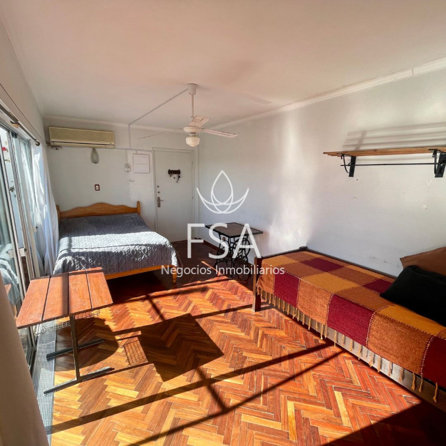 Apartamento ID.368 - Venta Apartamento Penthouse Monoambiente Terraza Exclusiva Cordon Montevideo St