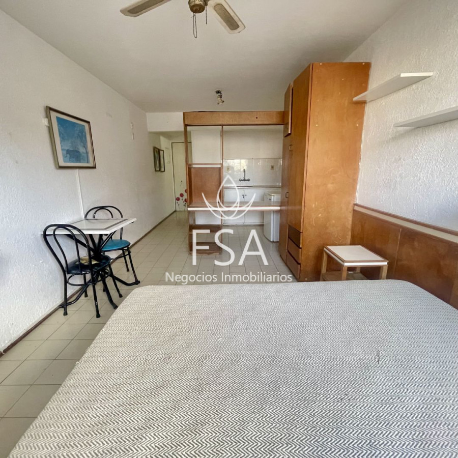 Apartamento ID.477 - Alquiler Apartamento Monoambiente Amoblado Cordón Montevideo St
