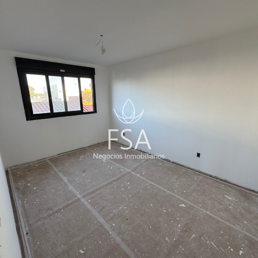 Apartamento ID.231 - Venta Apartamento 2 Dormitorios Parrillero Garage Parque Carrasco Canelones F
