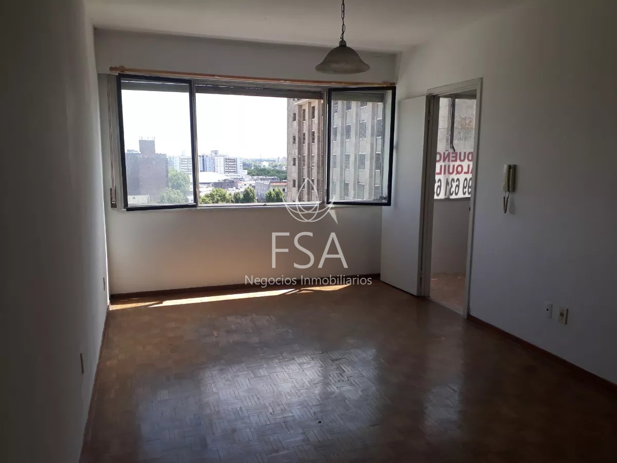 Apartamento ID.212 - Alquiler Apartamento 1 Dormitorio Centro Montevideo St