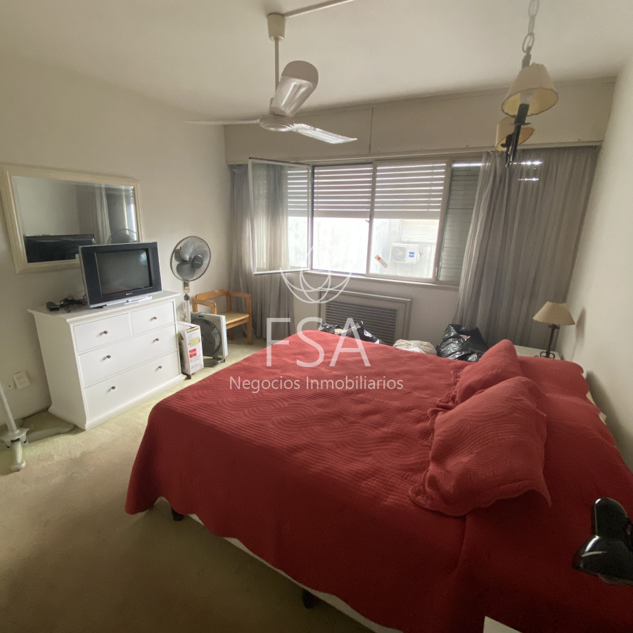 Apartamento ID.154 - Venta Apartamento 3 Dormitorios 3 Baños Centro Montevideo Ev